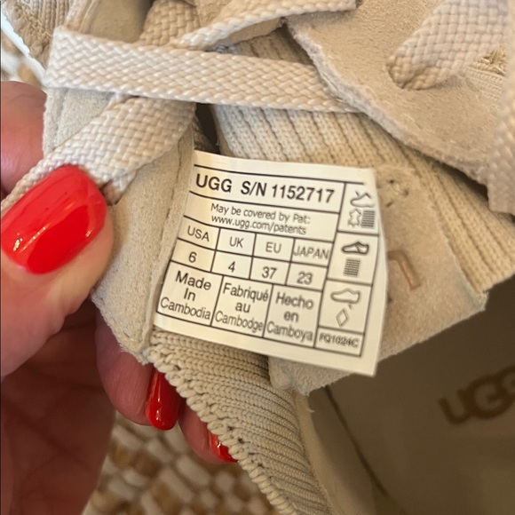 UGG Beige and White Casual Sneakers - Picture 5 of 6